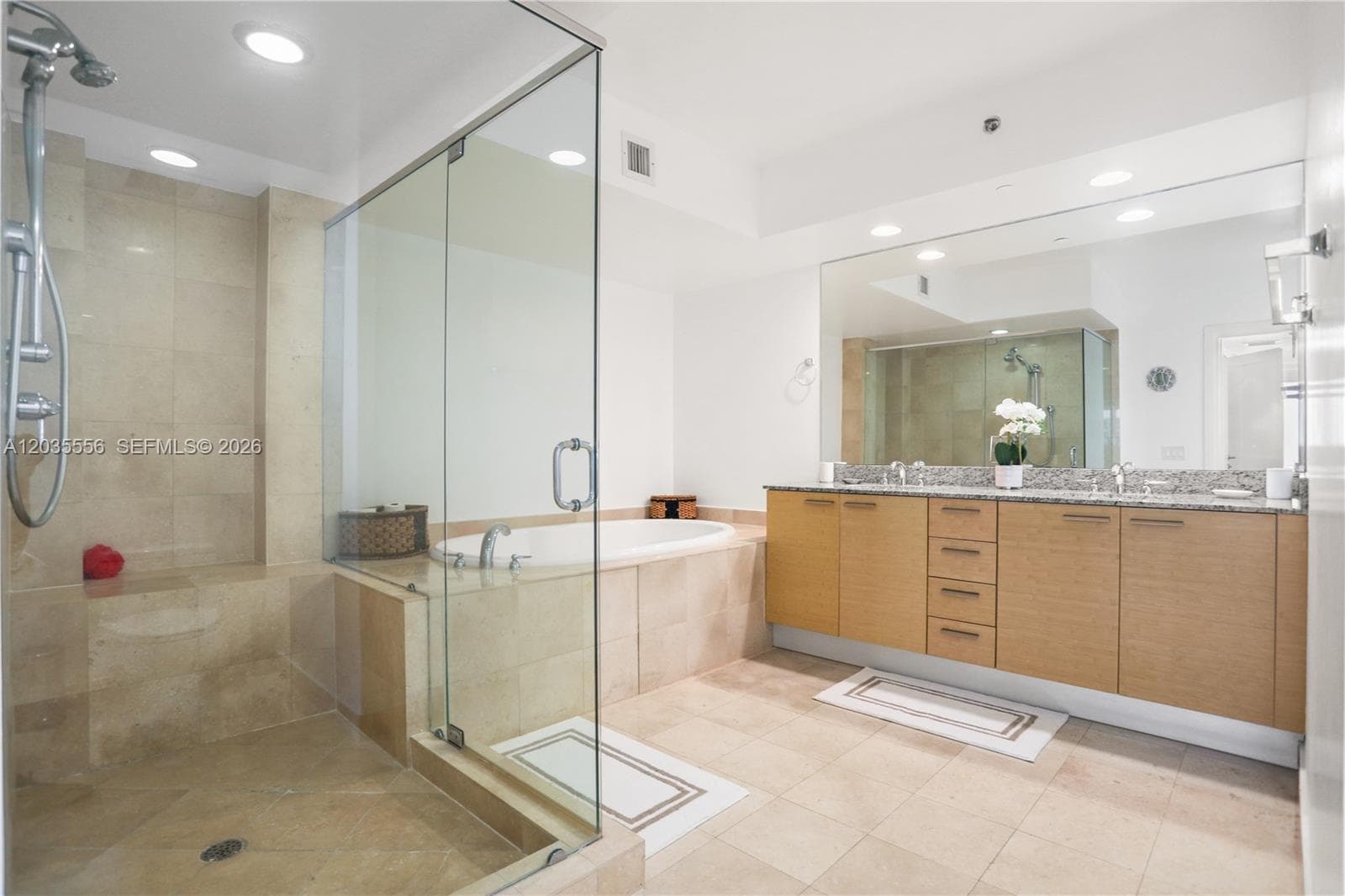 1830 S Ocean Dr 4511 photo 23