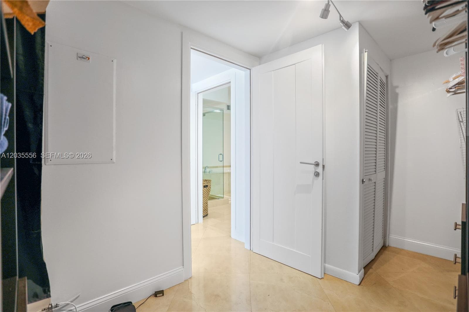 1830 S Ocean Dr 4511 photo 22