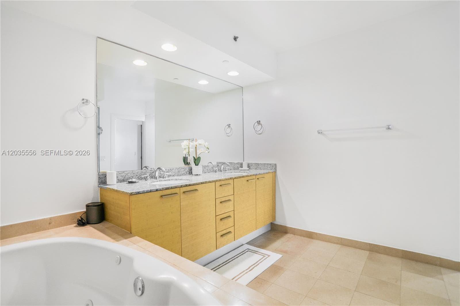 1830 S Ocean Dr 4511 photo 14