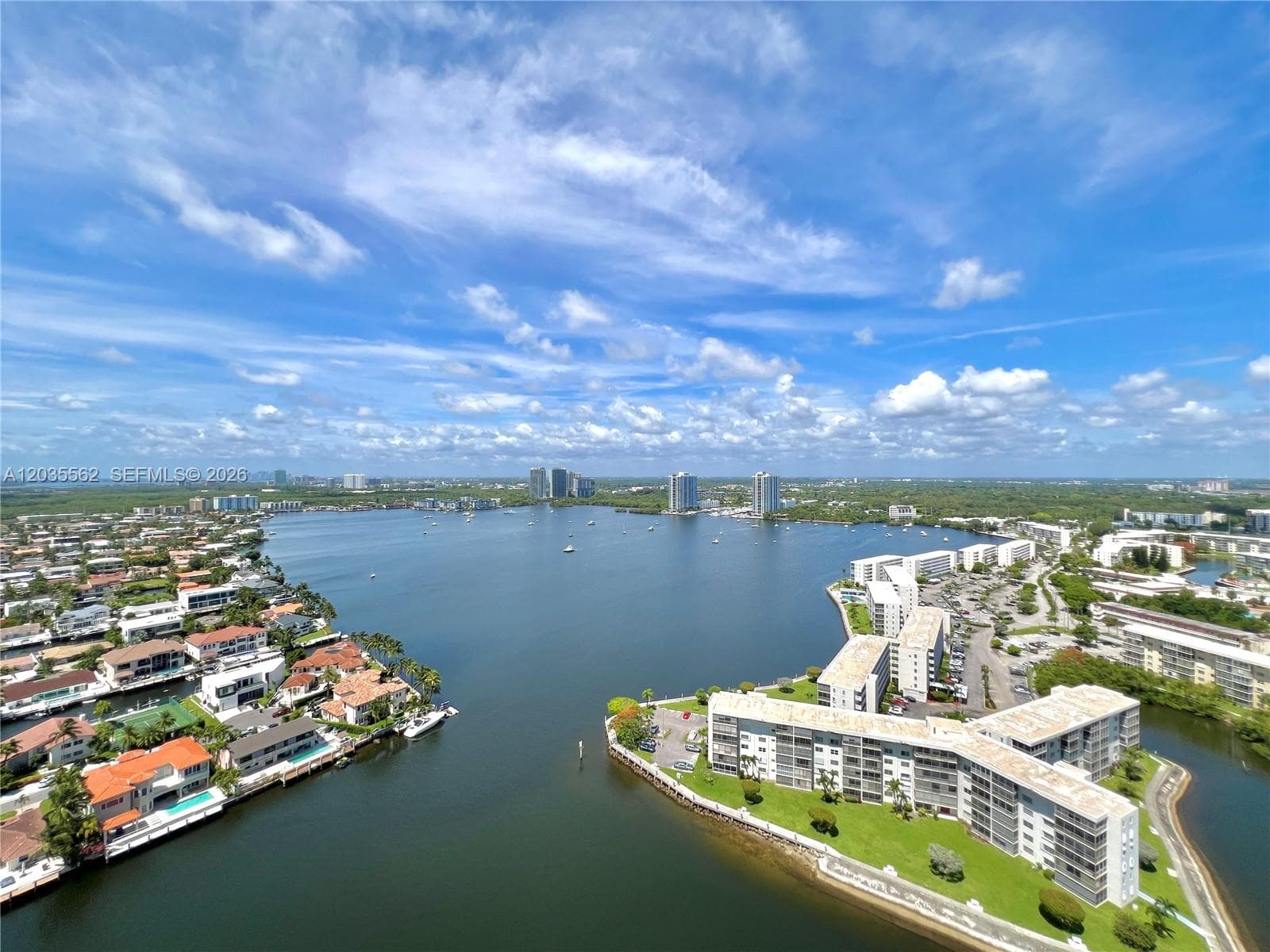 1000 W Island Blvd 3010 photo 18
