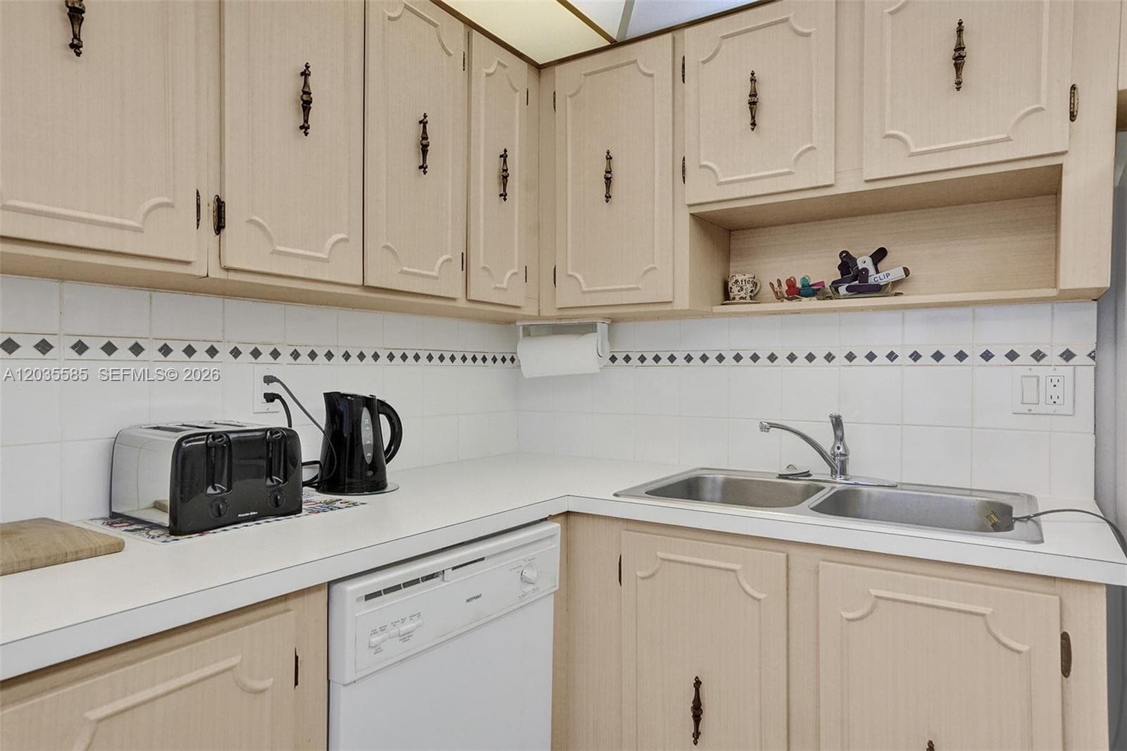 3113 S Ocean Dr 803 photo 24