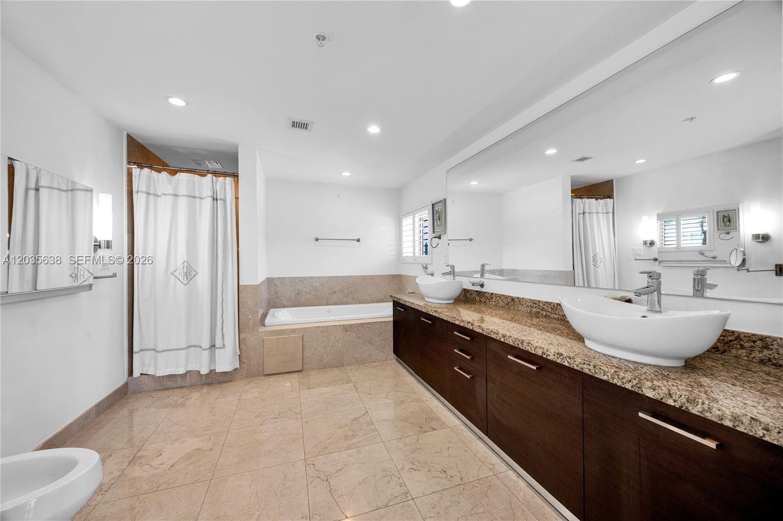 9400 W Bay Harbor Dr 101 photo 17