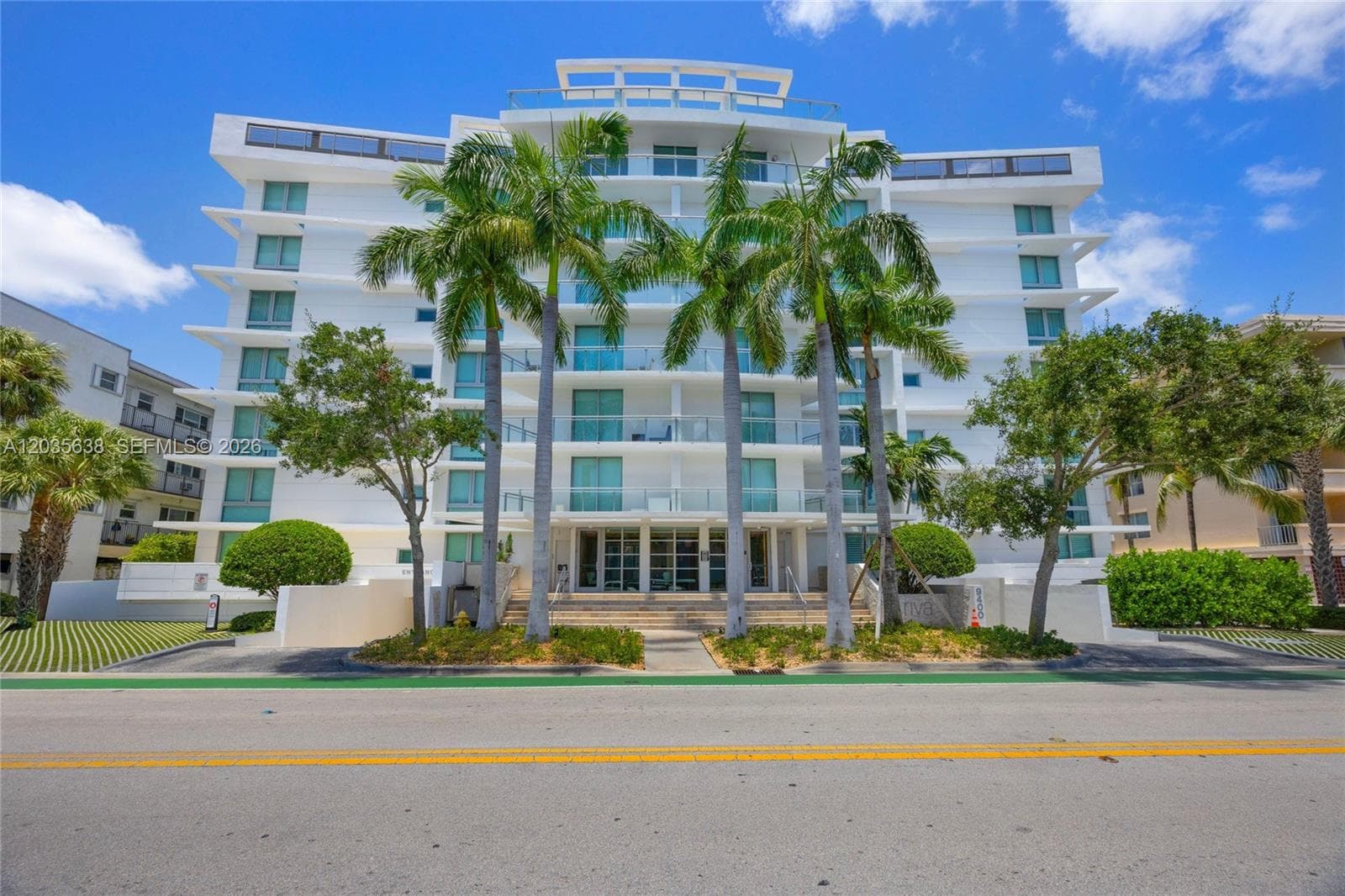 9400 W Bay Harbor Dr 101 photo 1