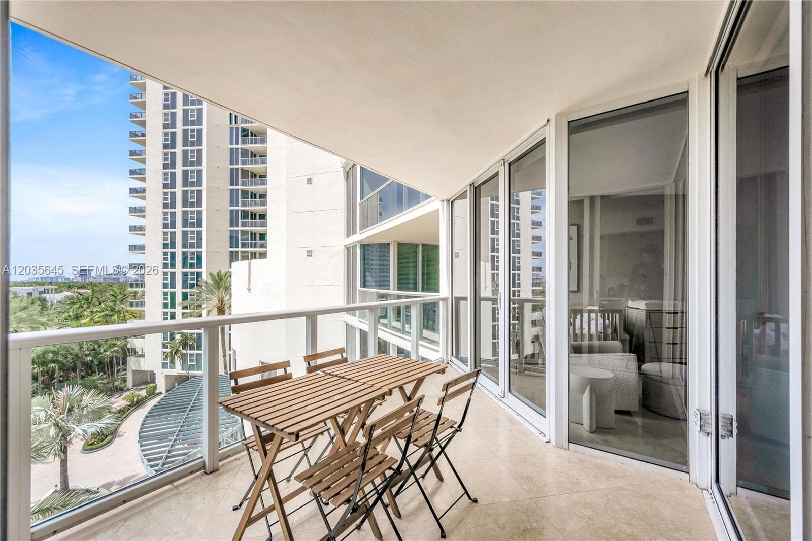 19333 Collins Ave 709 photo 22