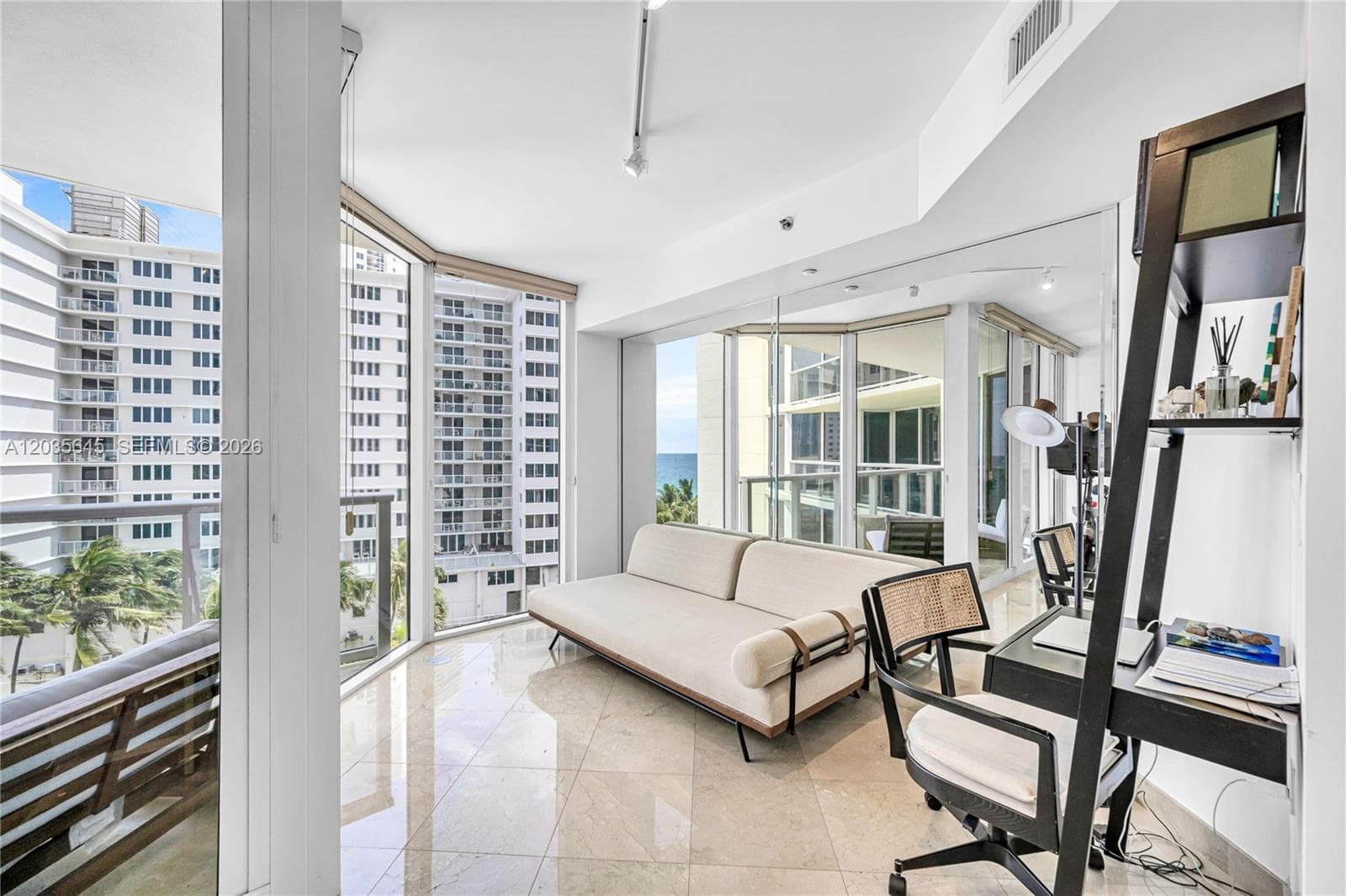 19333 Collins Ave 709 photo 20