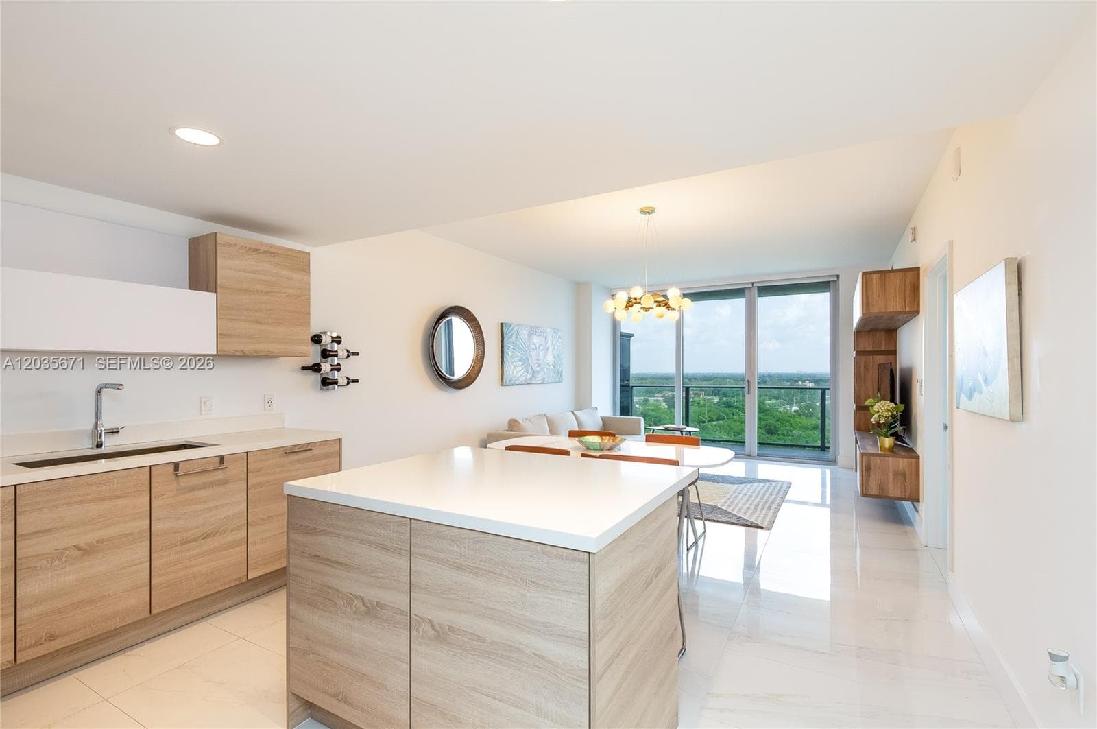 16385 Biscayne Blvd 1805 photo 4