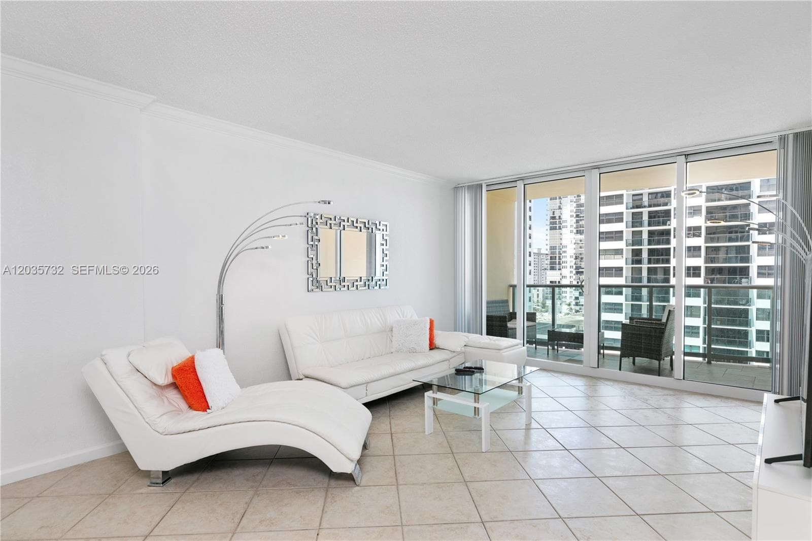 2501 S Ocean Dr 1008 photo 7