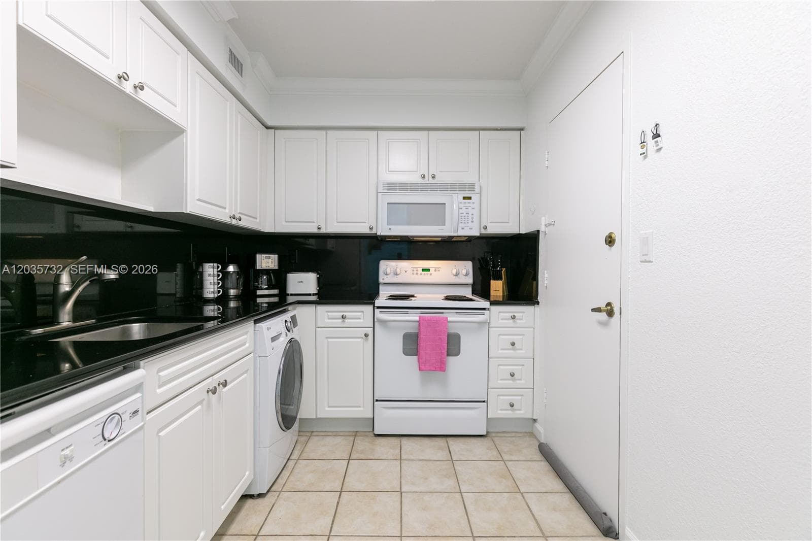 2501 S Ocean Dr 1008 photo 19