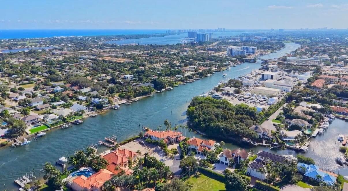 2252 Bay Village Court photo 16
