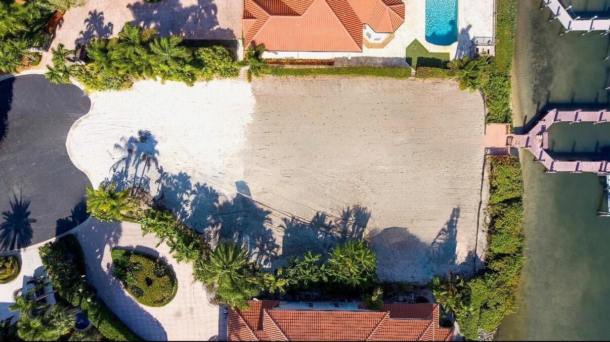 2252 Bay Village Court photo 14