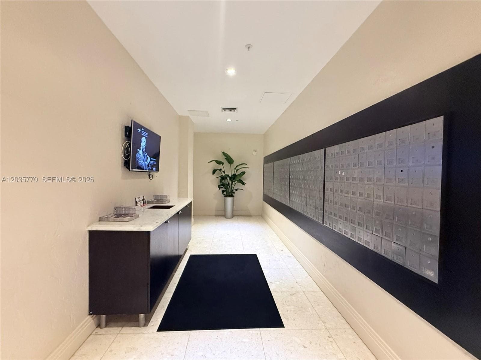 3901 S Ocean Dr 14U photo 18