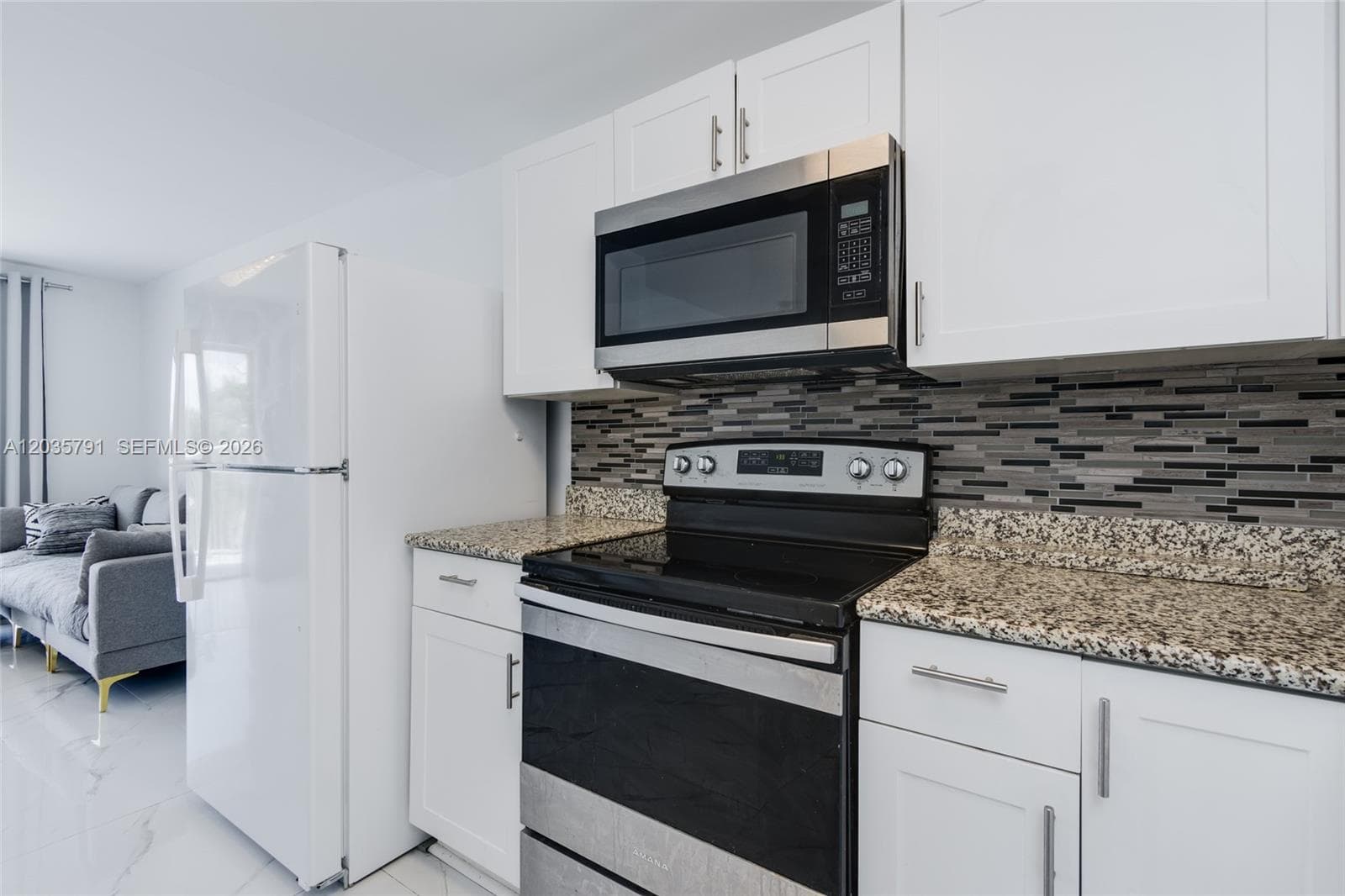 3527 NE 168th St 309 photo 17