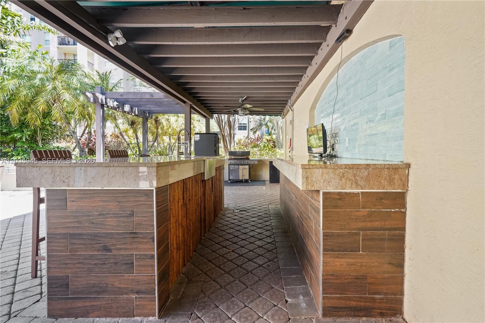 520 SE 5th Ave 2307 photo 23