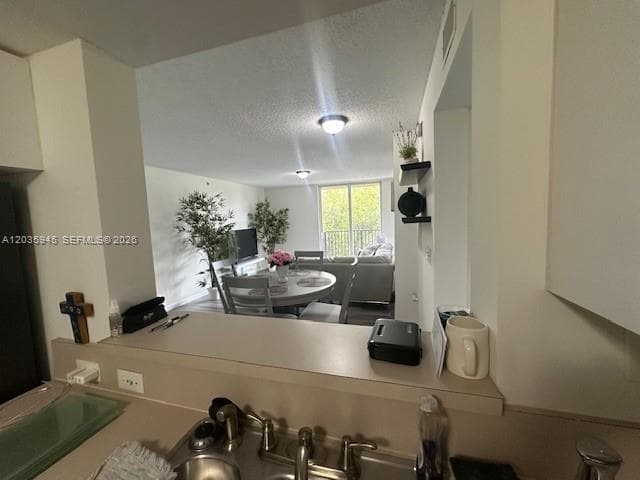 520 SE 5th Ave 2307 photo 6