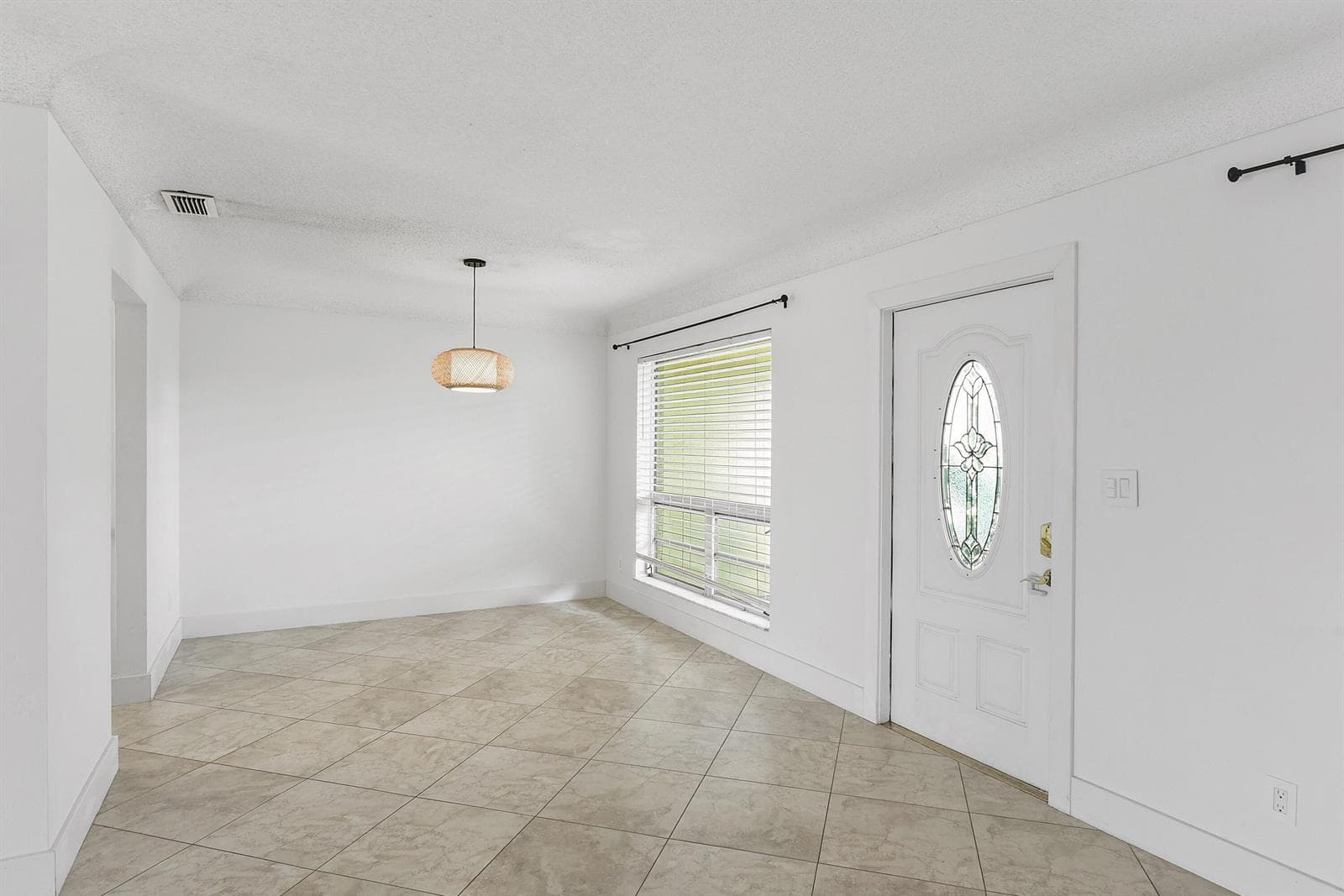 1460 NE 55th Street photo 14