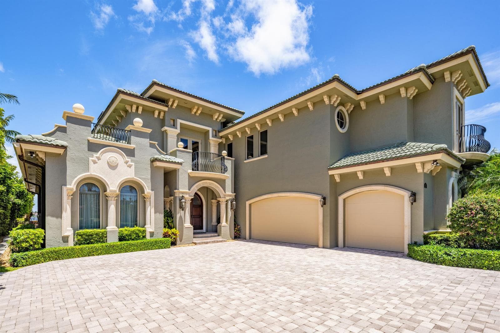 1207 N Atlantic Drive photo 6