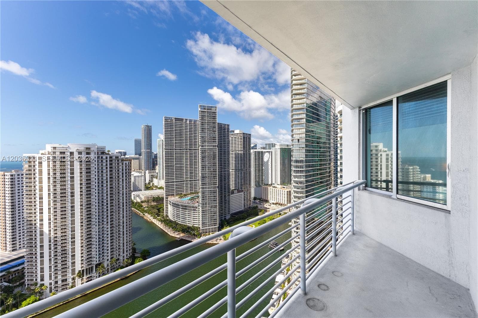 325 S Biscayne Blvd 4015 photo 5