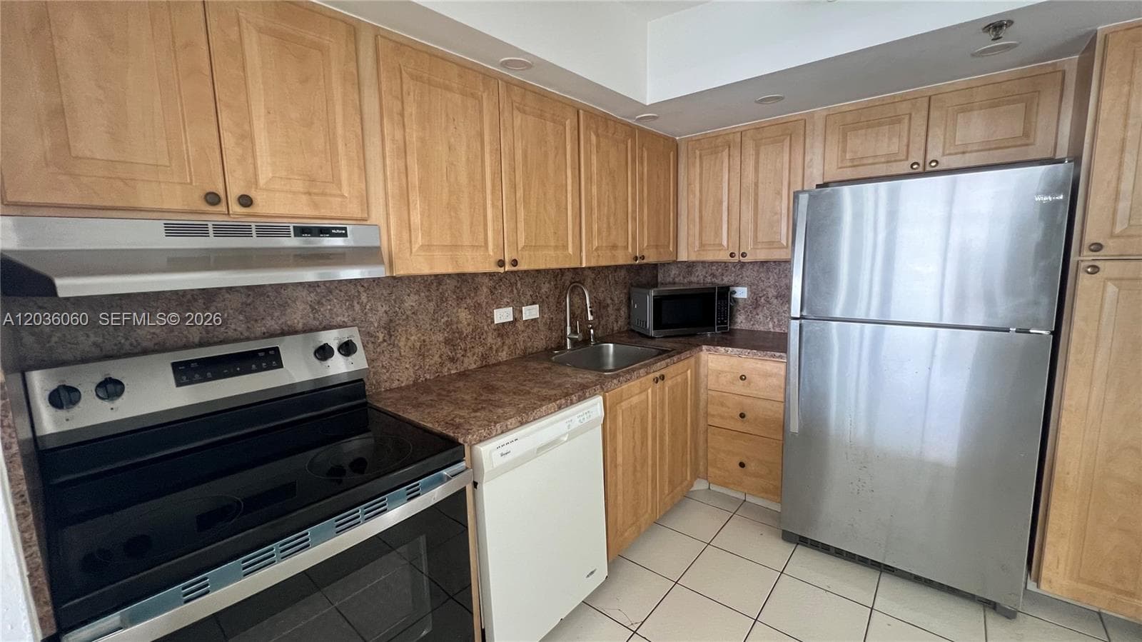 20505 E Country Club Dr 1639 photo 11