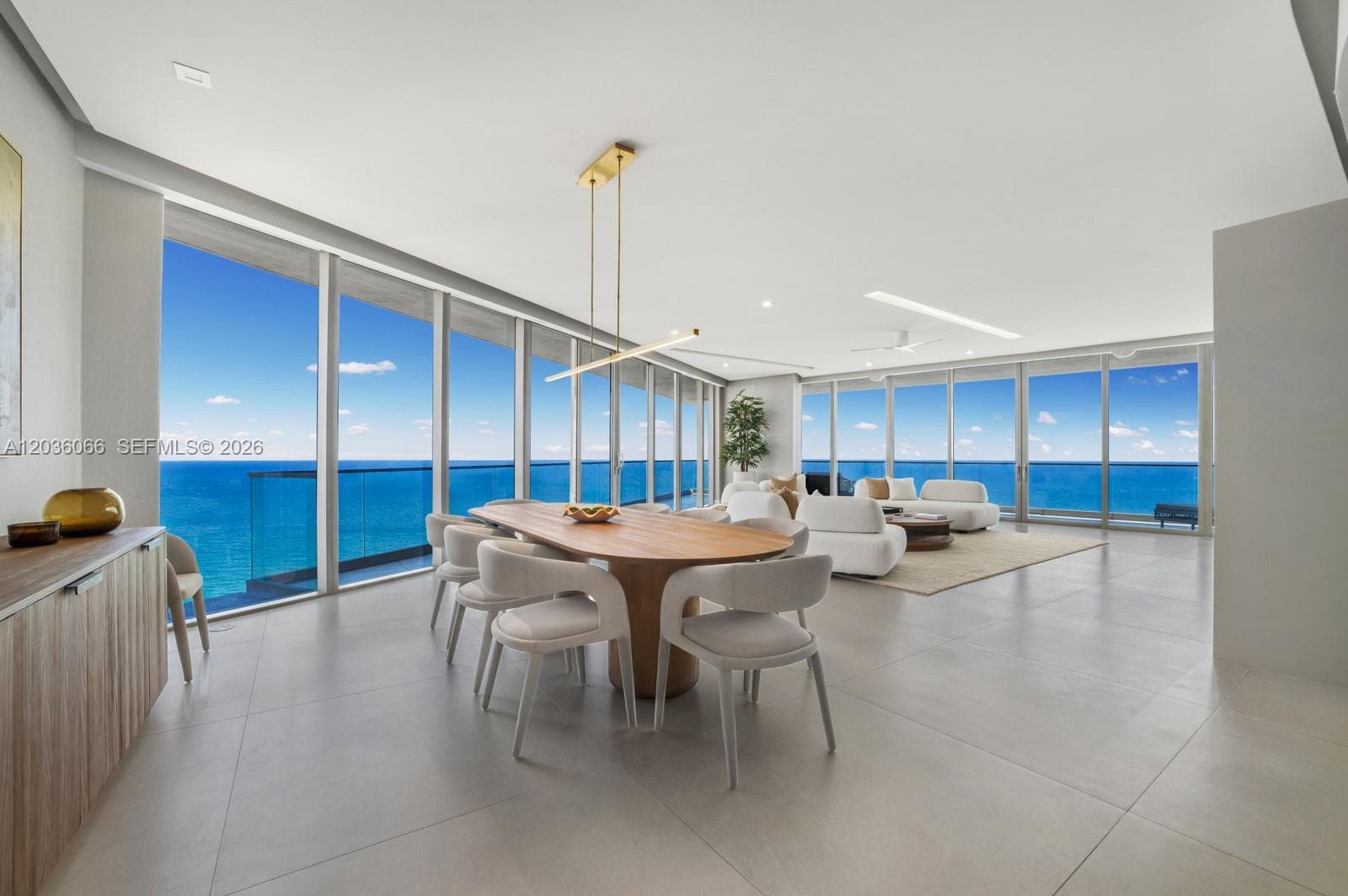 18975 Collins Ave 3000 photo 5