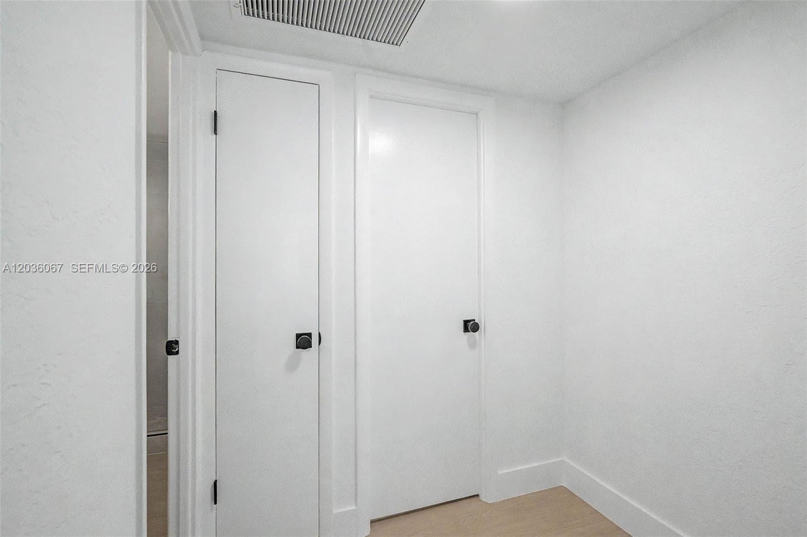 5555 Collins Ave 7B photo 12