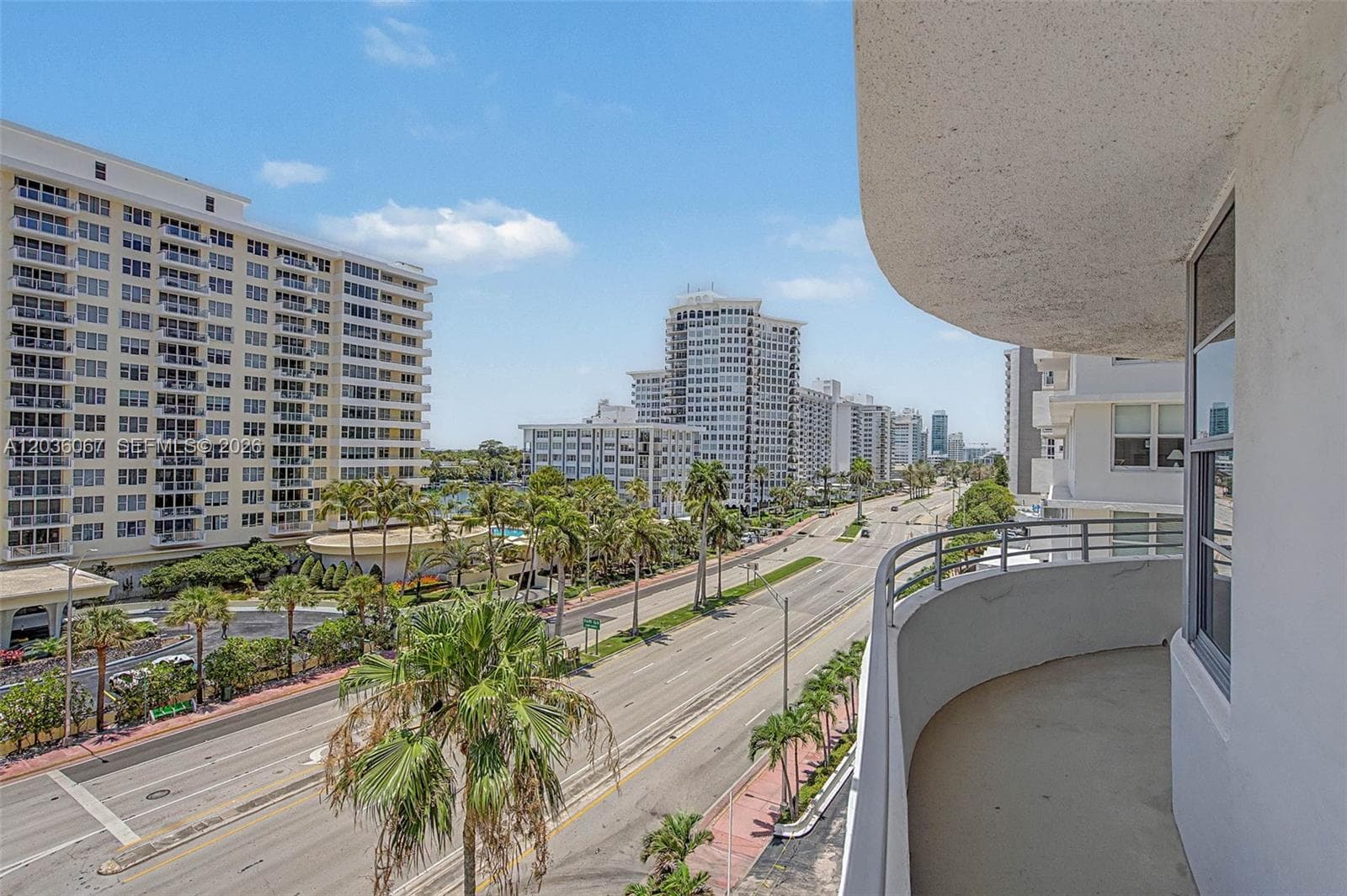 5555 Collins Ave 7B photo 21