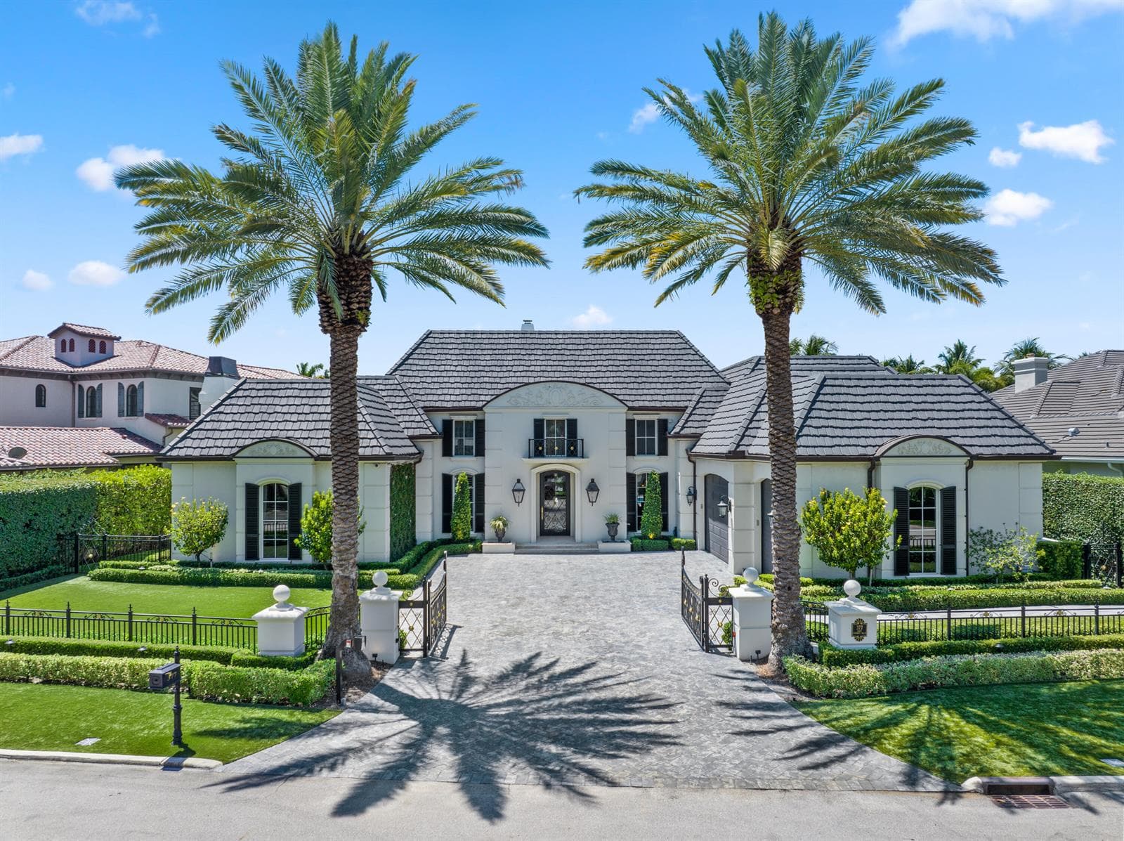 377 E Coconut Palm Road photo 1