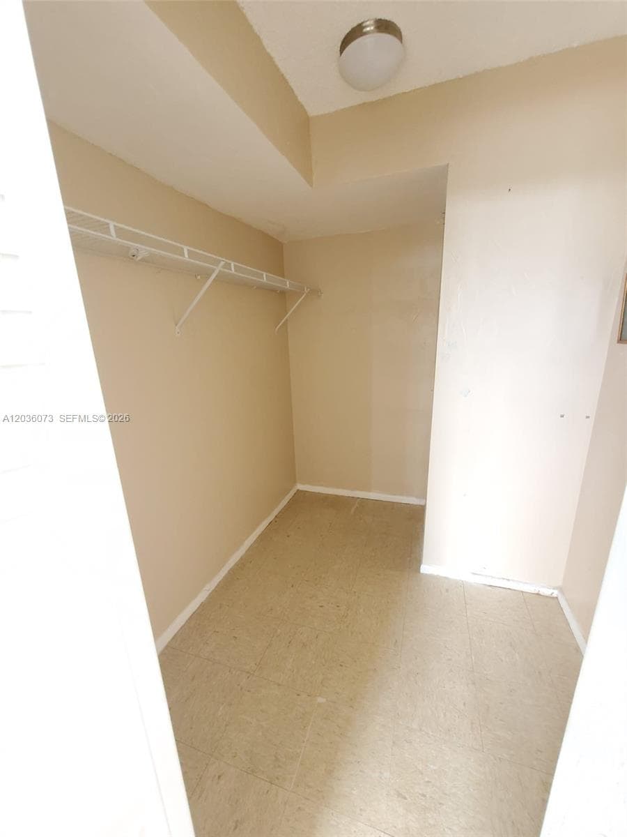 7900 Tatum Waterway Dr 502 photo 6