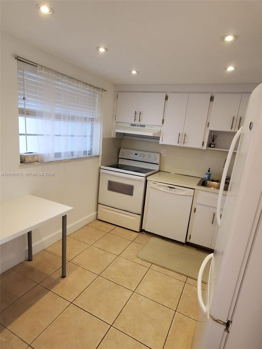 7900 Tatum Waterway Dr 502 photo 22