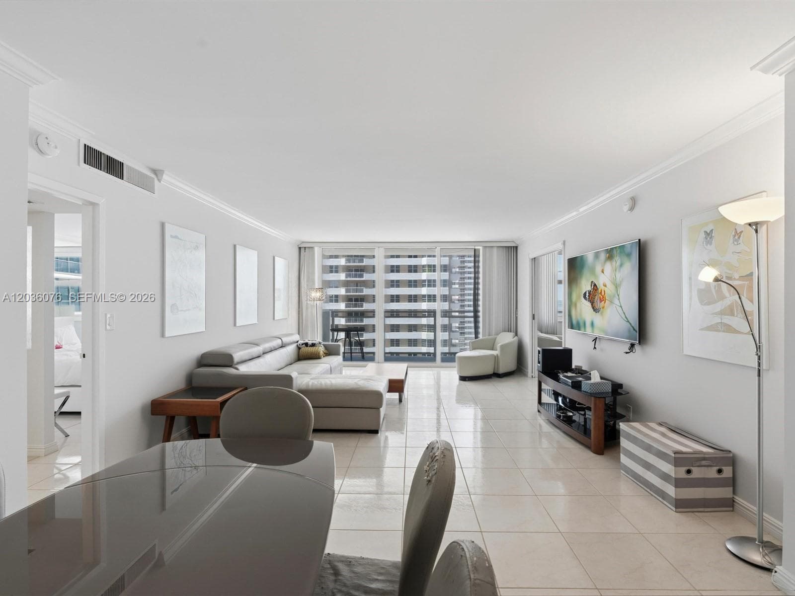 2030 S Ocean Dr 1123 photo 4