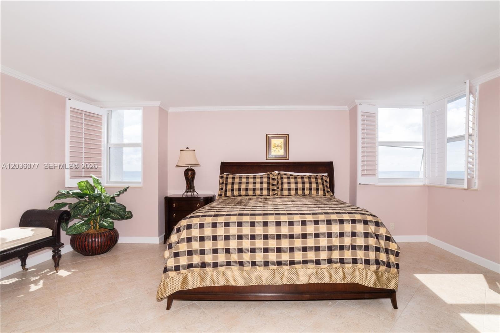 1904 S Ocean Dr 604 photo 12