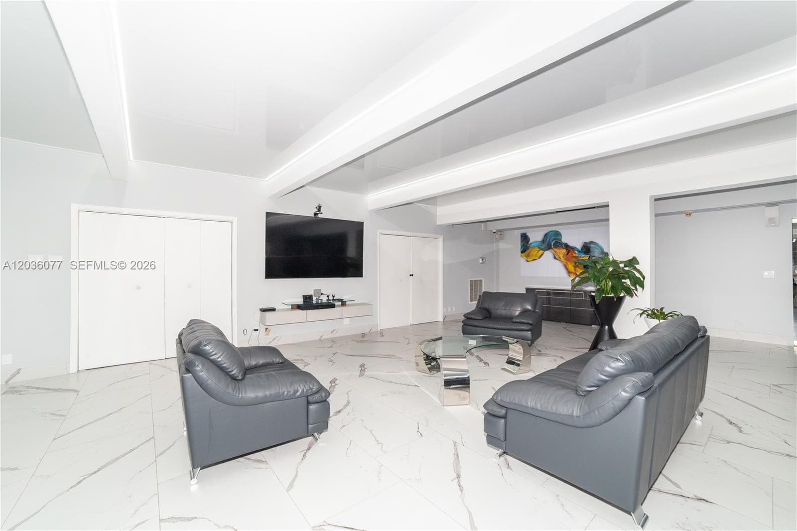 1904 S Ocean Dr 604 photo 22