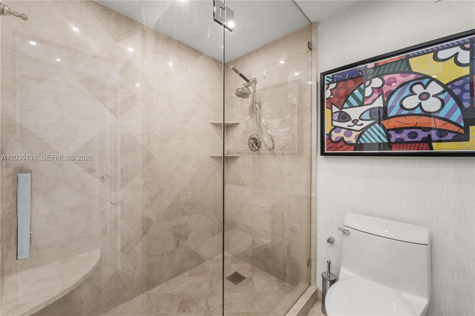 5640 Collins Ave 4D photo 19