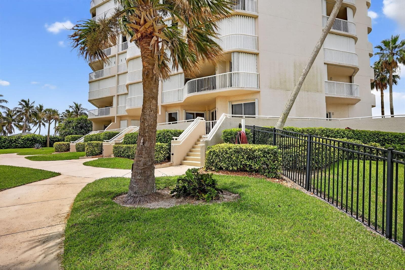 5051 N Highway A1a T-6 photo 4