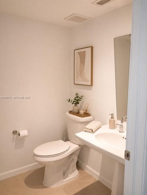 3530 Mystic Pointe Dr 2902 photo 6