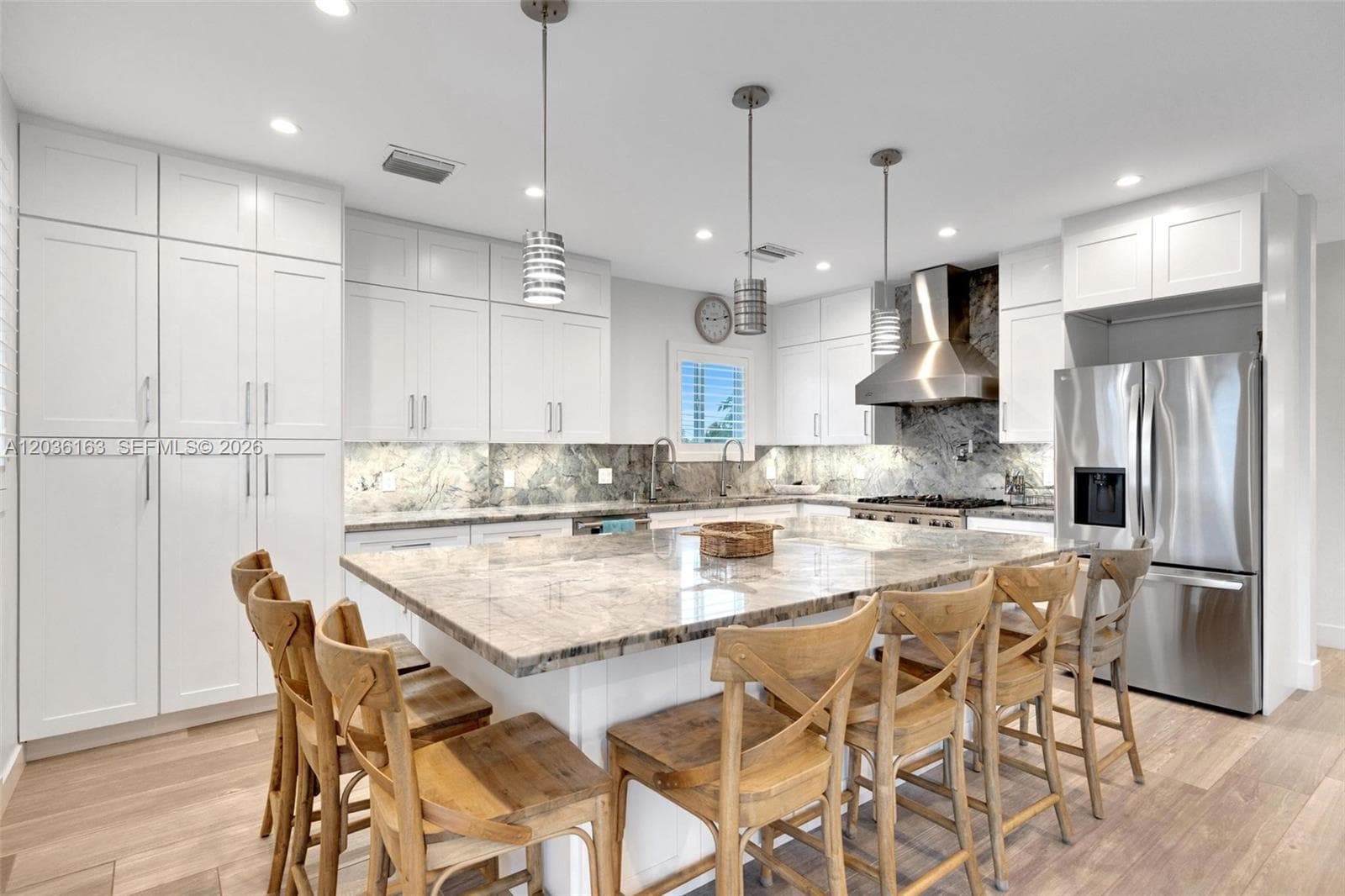 410 Bowie Ln photo 14