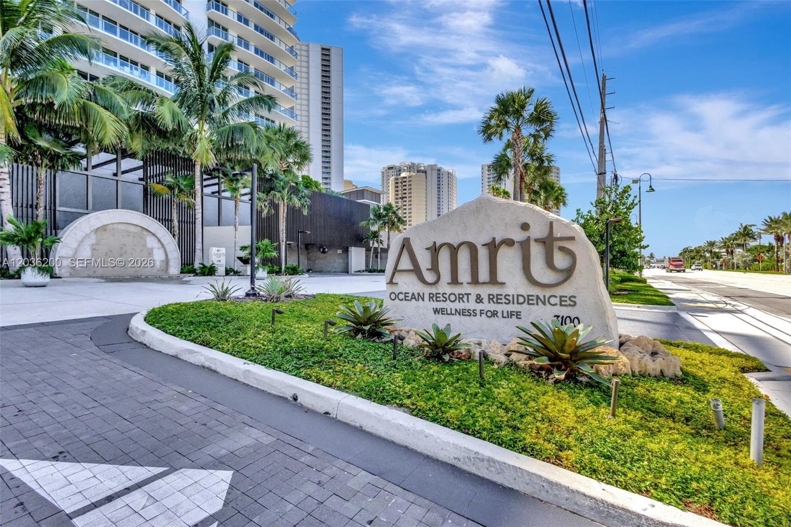 3100 N Ocean Dr H-1801 photo 9