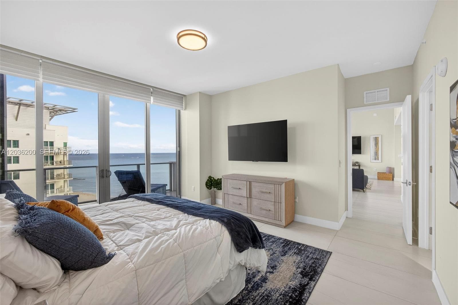 3100 N Ocean Dr H-1801 photo 8
