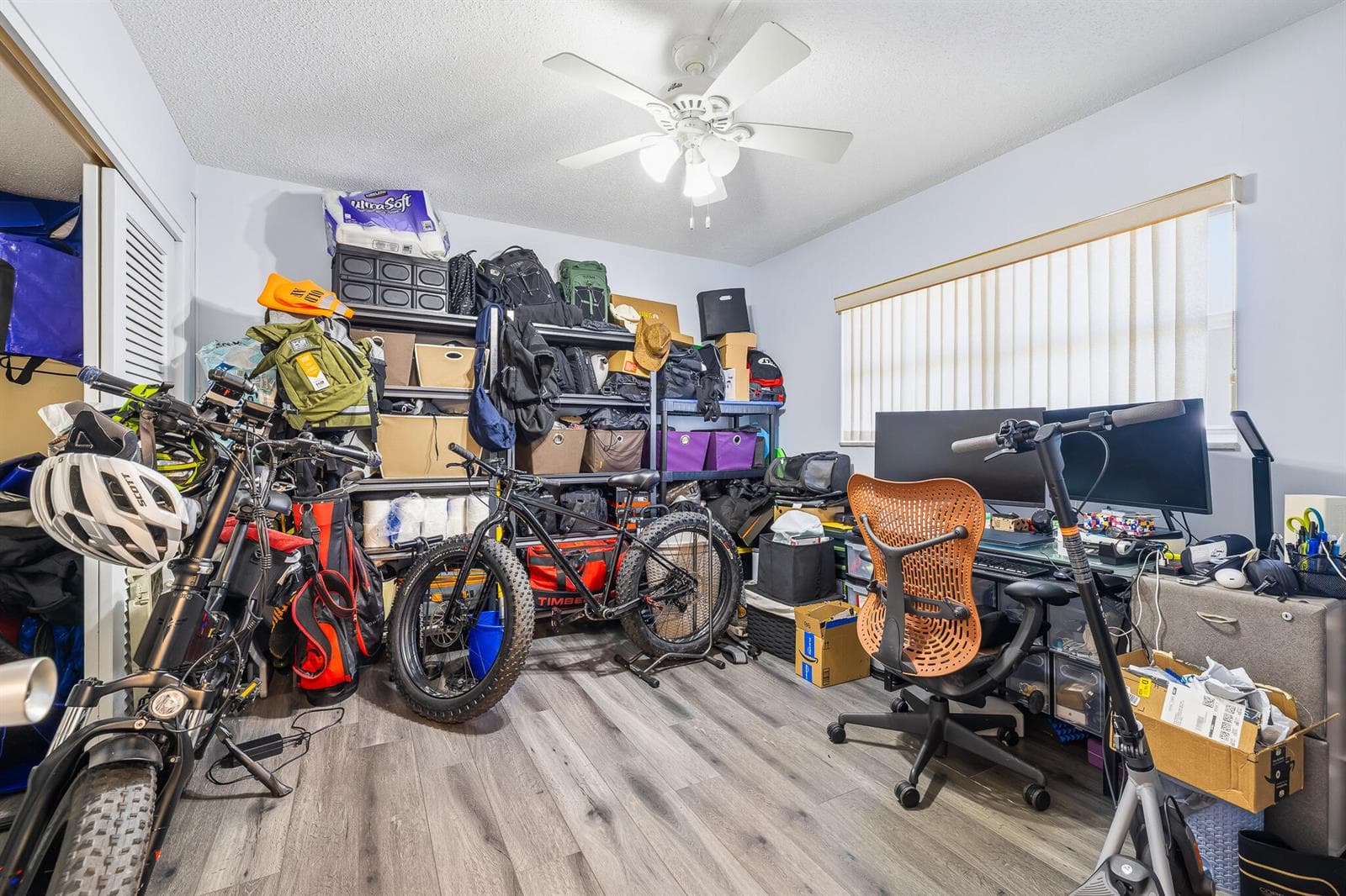1319 E Hillsboro Boulevard 208 photo 17