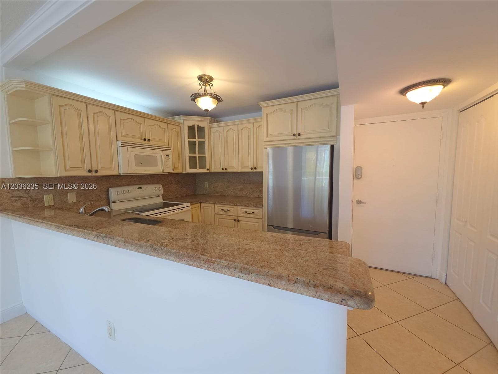 401 Ocean Dr 304 photo 6