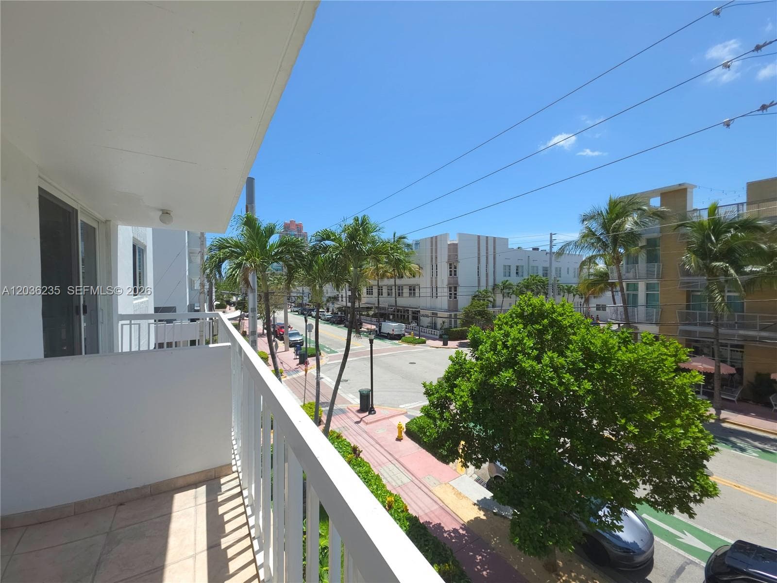401 Ocean Dr 304 photo 18