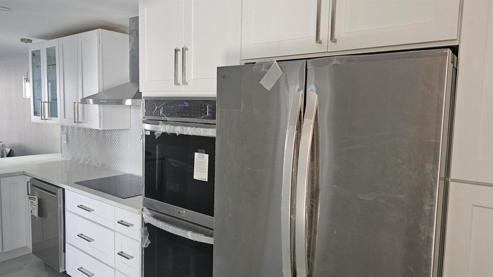 1 Royal Palm Way 101 photo 6