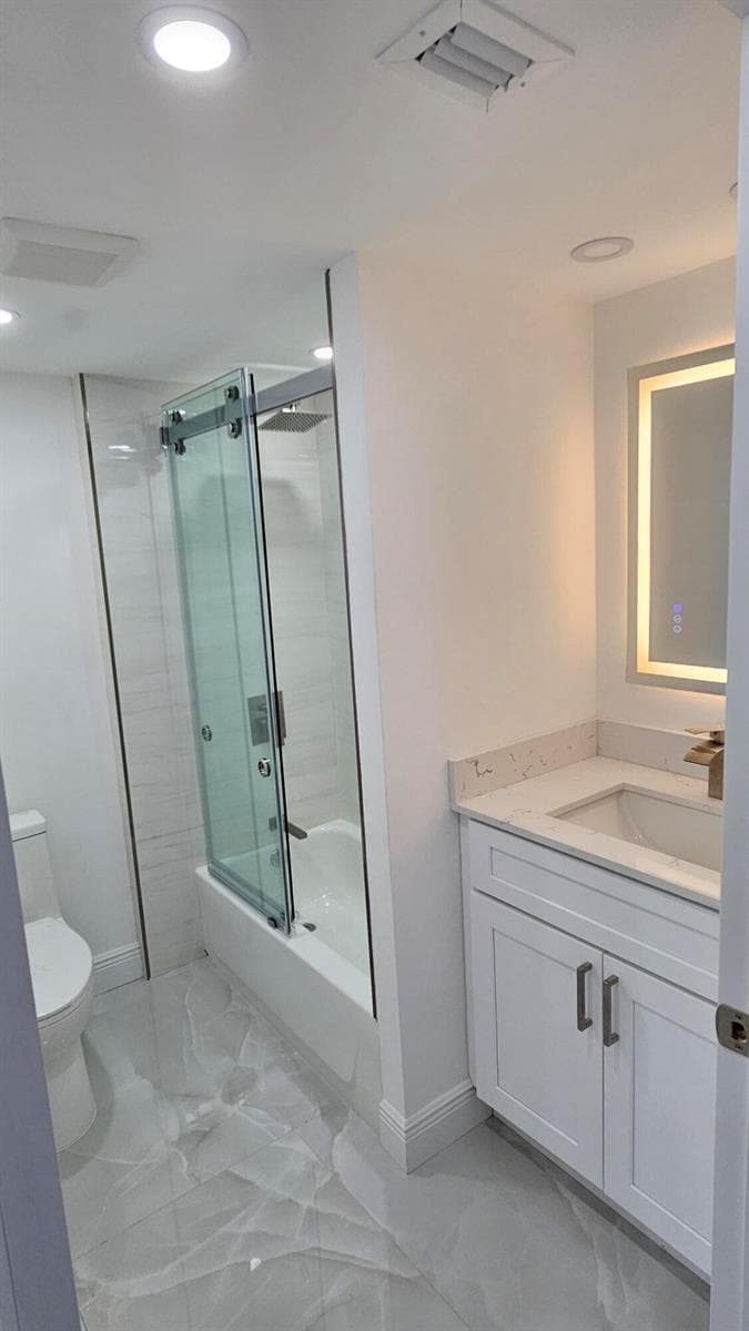 1 Royal Palm Way 101 photo 20