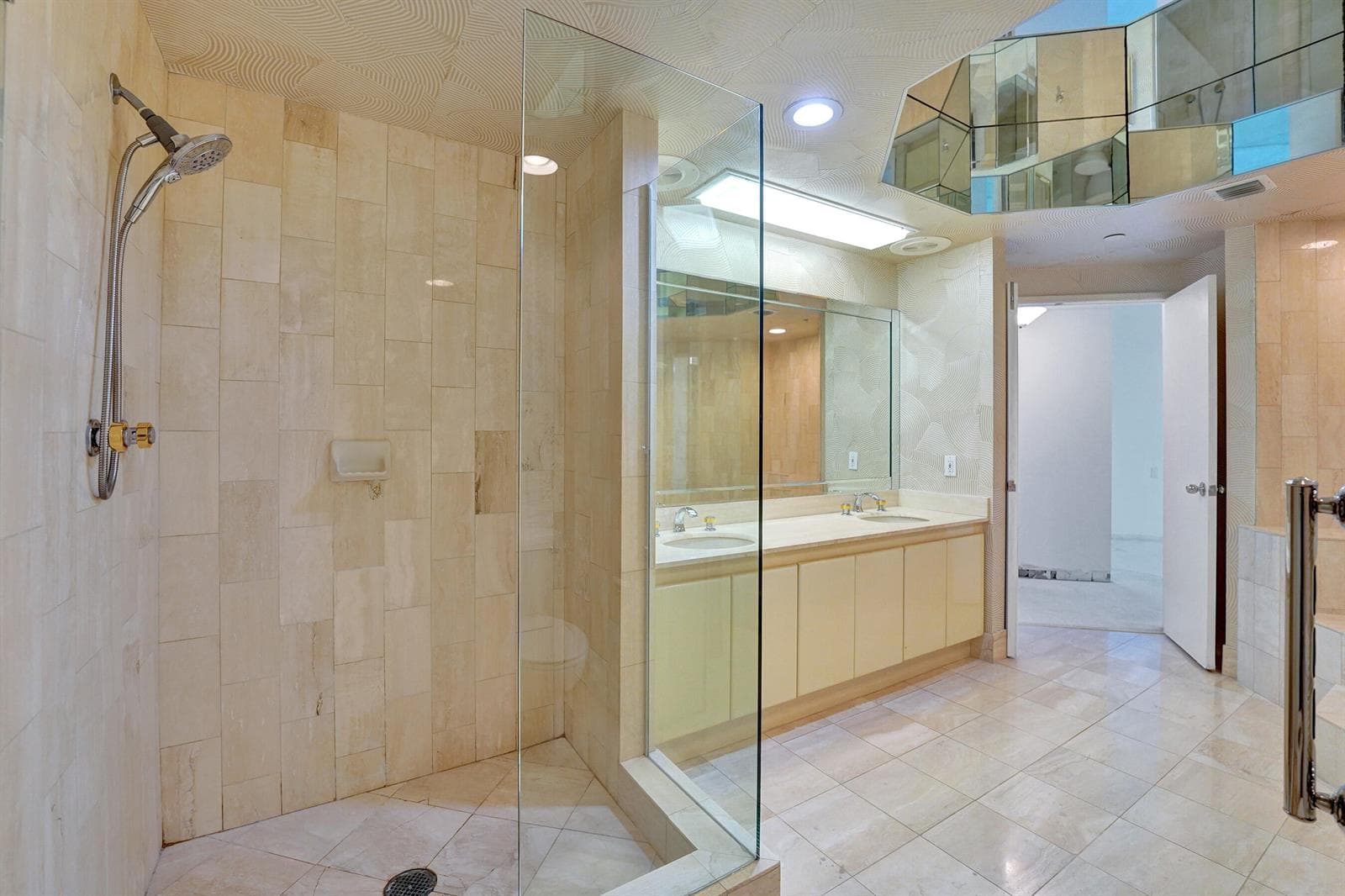 1440 S Ocean Boulevard 12a photo 17
