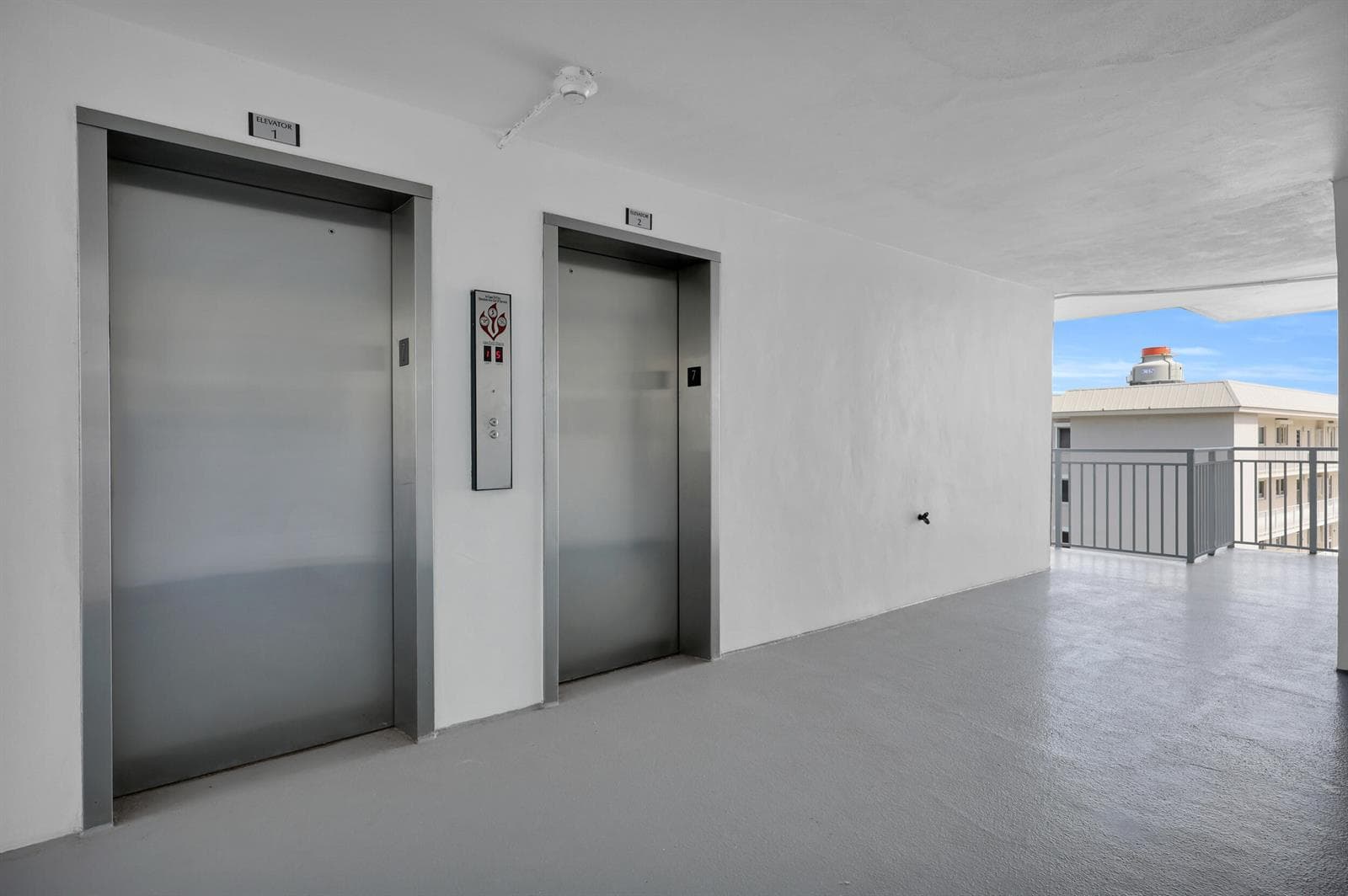 3114 S Ocean Boulevard 705 photo 3
