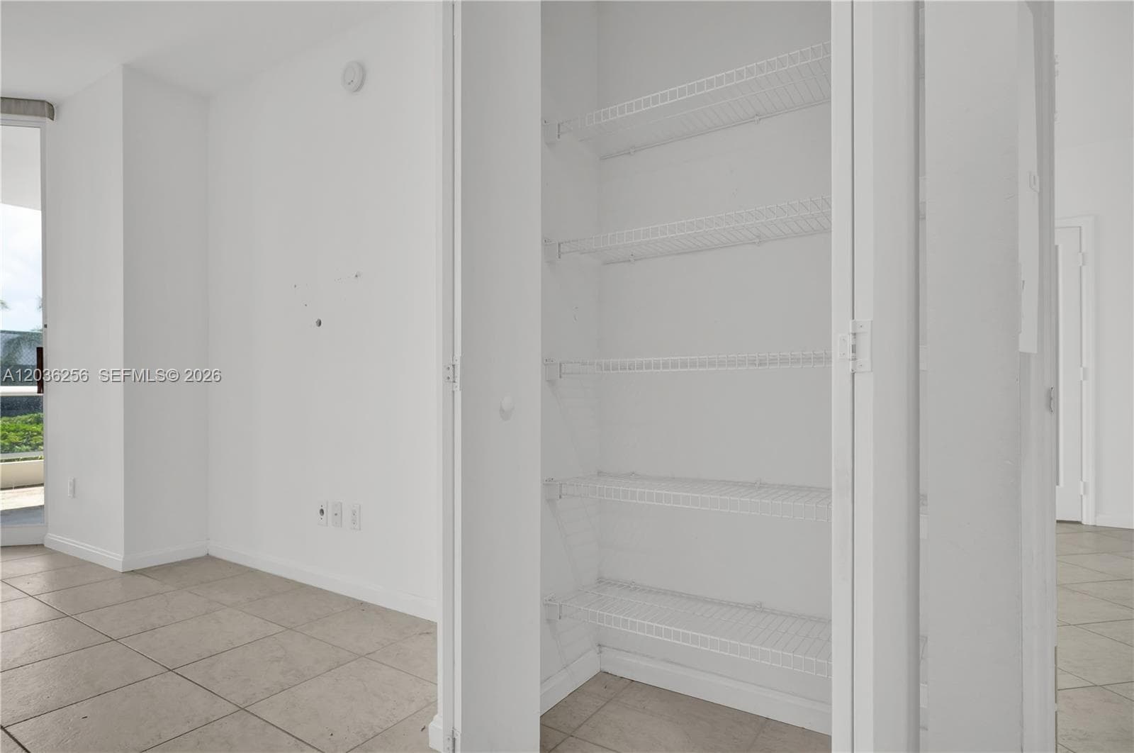 4779 Collins Ave 506 photo 18