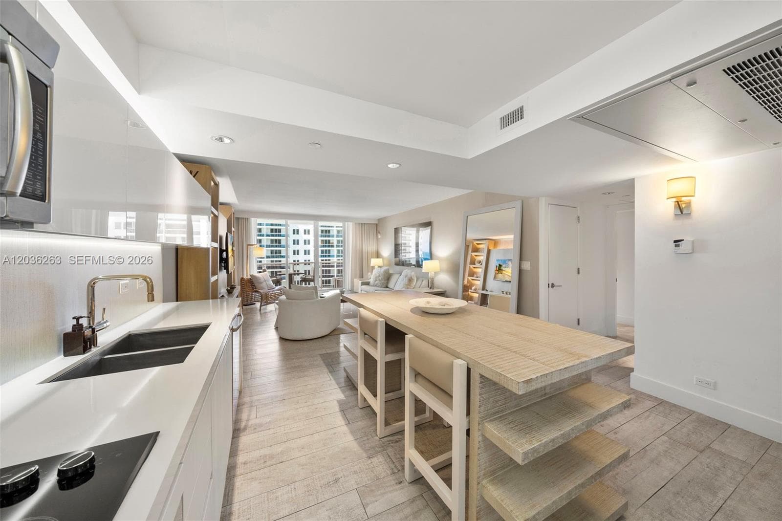102 24th St 1210 photo 18