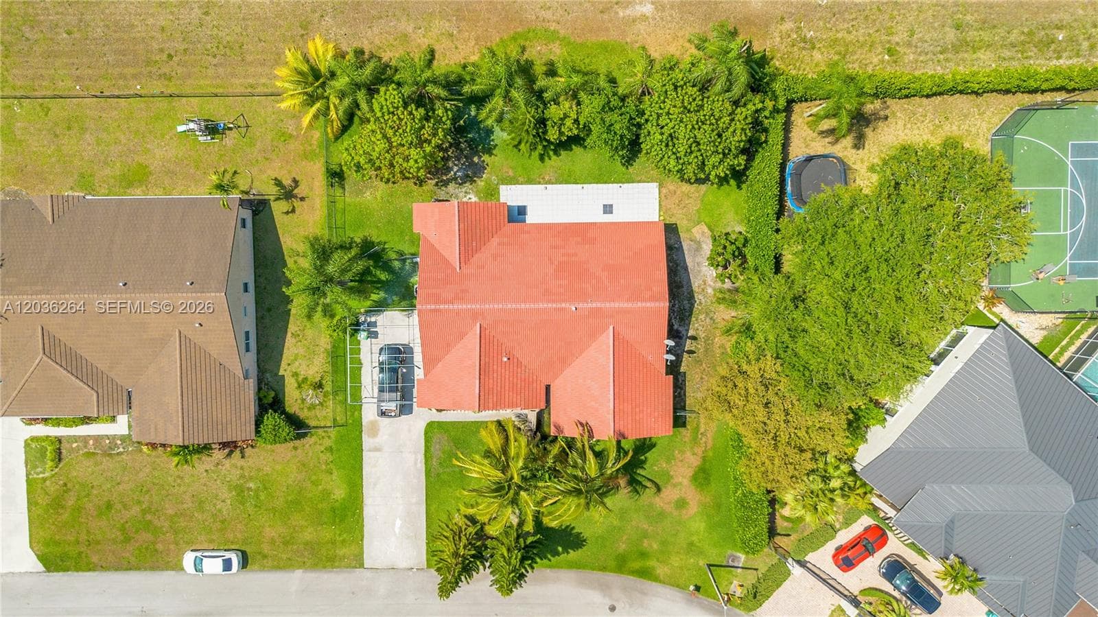 15241 SW 150th St photo 1