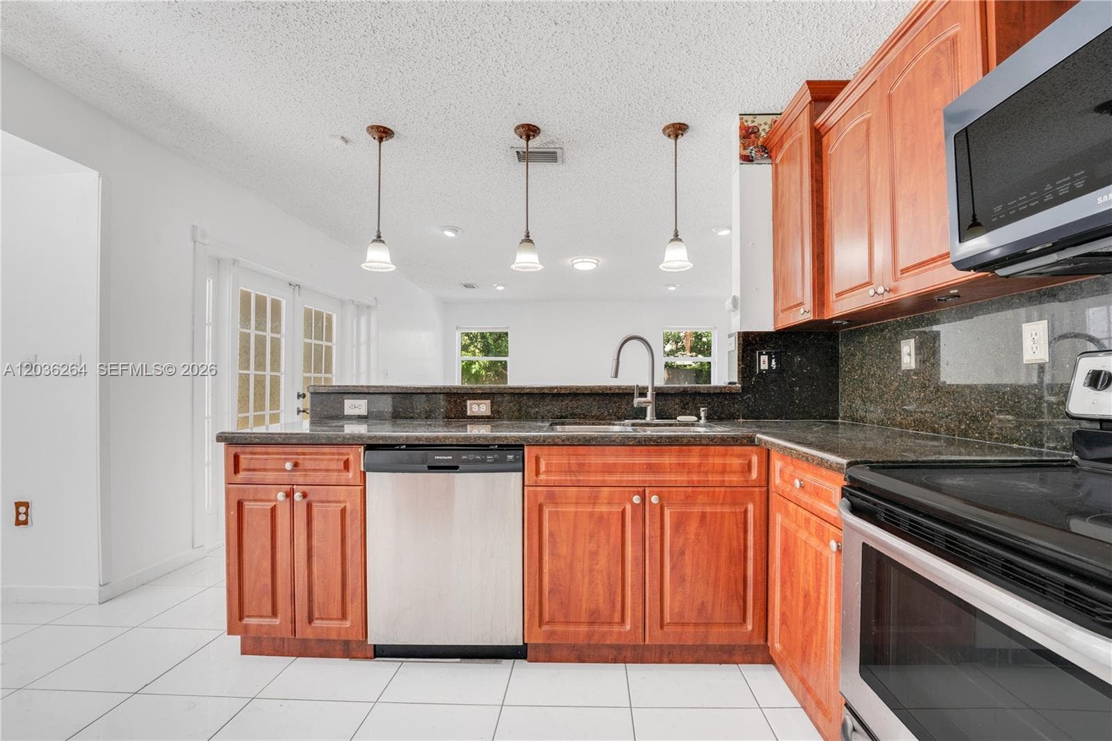 15241 SW 150th St photo 11