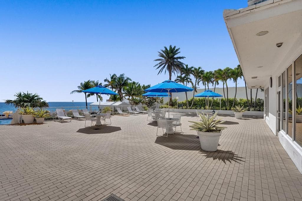 4010 Galt Ocean Drive 310 photo 11