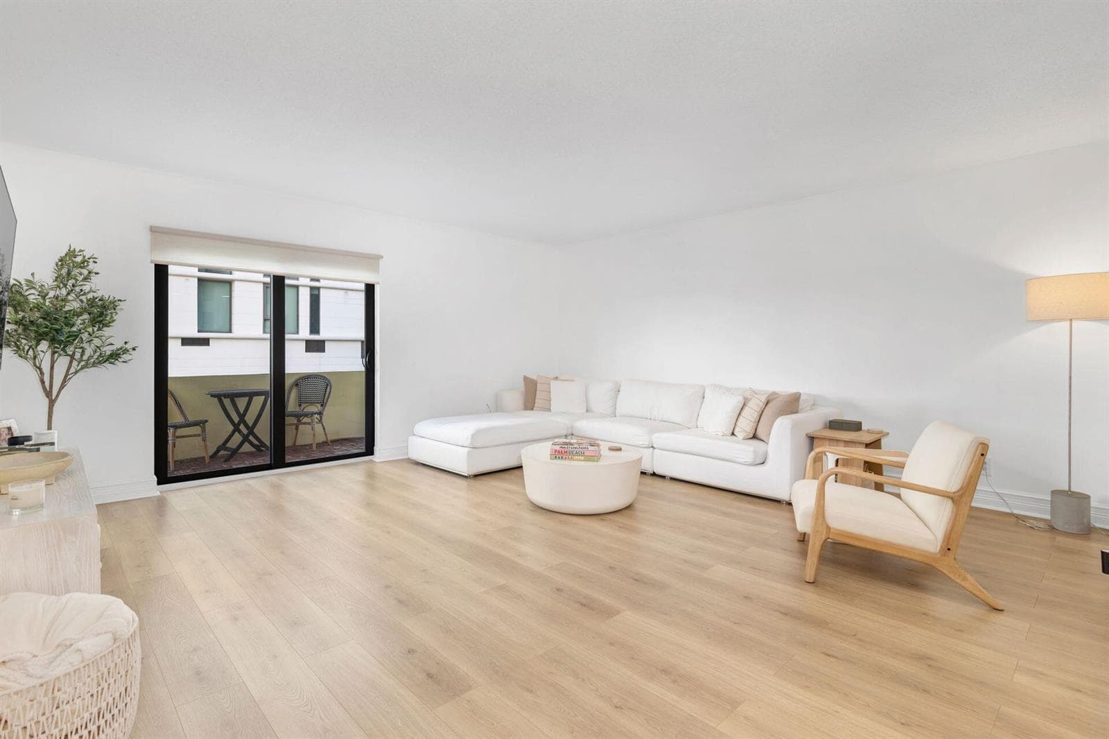 1501 S Flagler Drive 5g photo 3